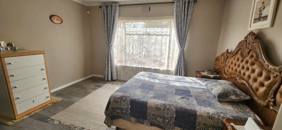 4 Bedroom Property for Sale in Blydeville North West